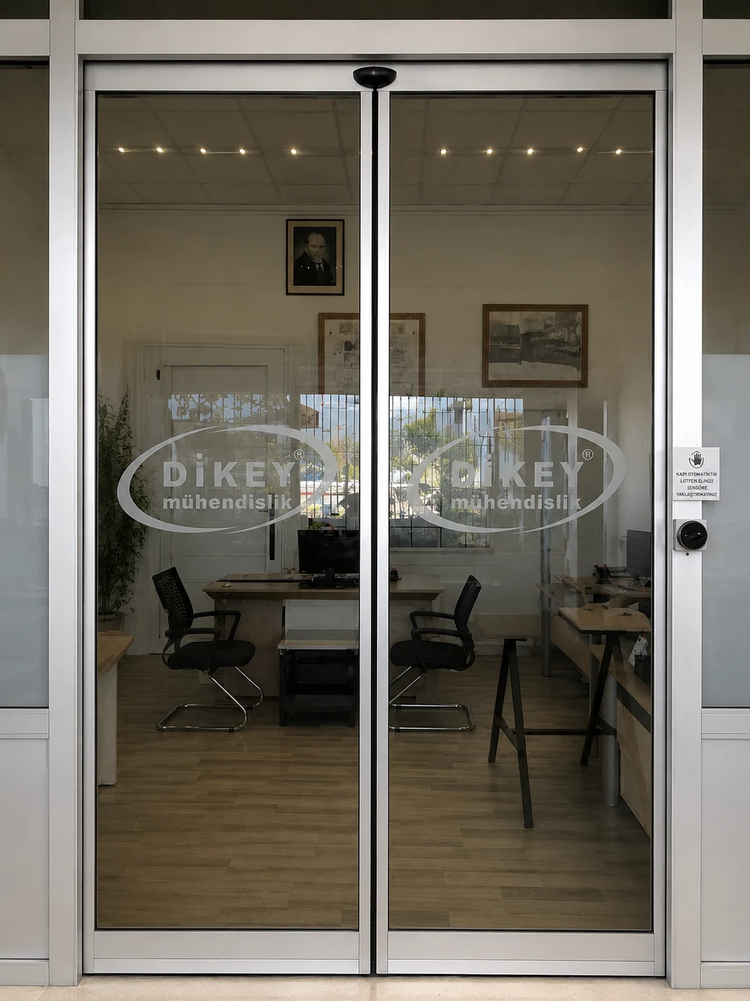 Mersin fotoselli kapı profesyonel montaj çalışması | Dikey Mühendislik